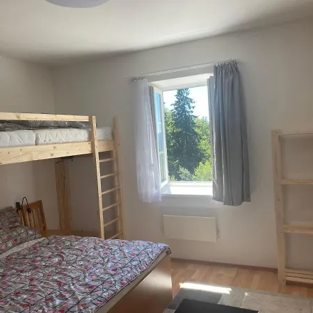 Meluzína Apartman *